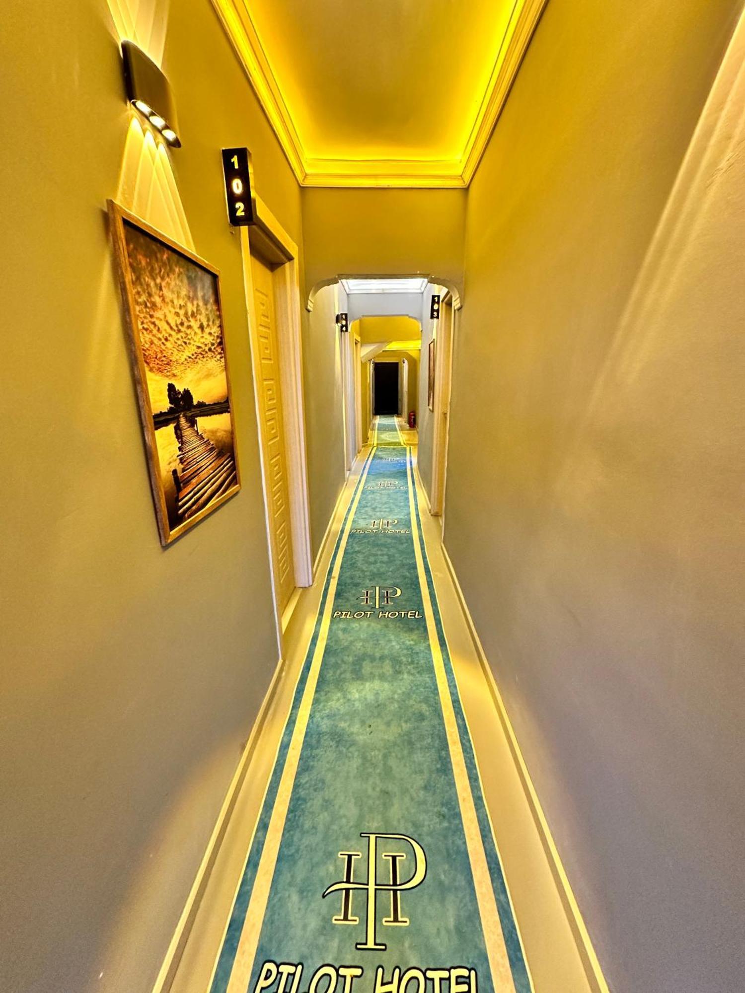 Pilot Hotel Arnavutkoy Buitenkant foto