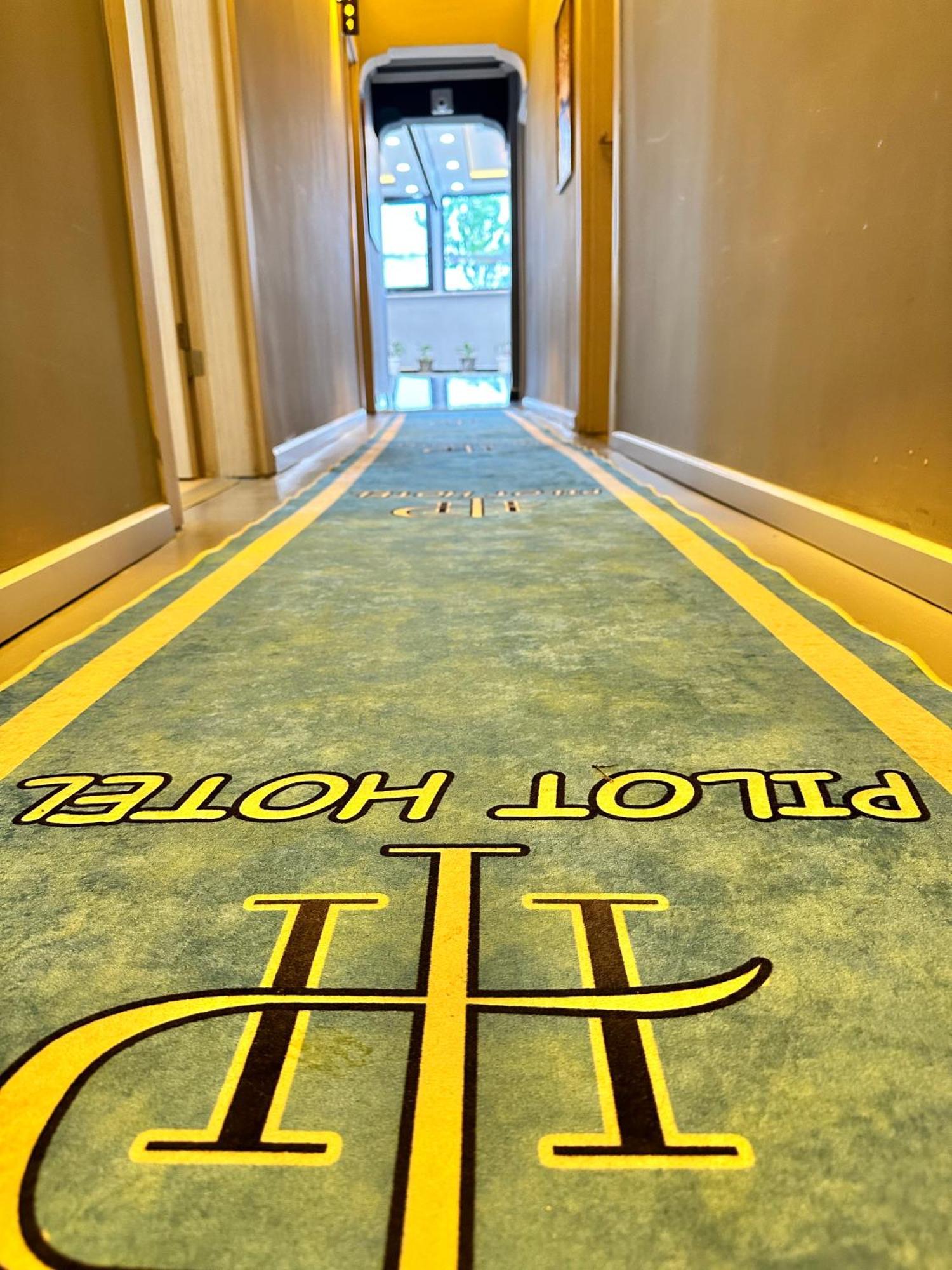 Pilot Hotel Arnavutkoy Buitenkant foto