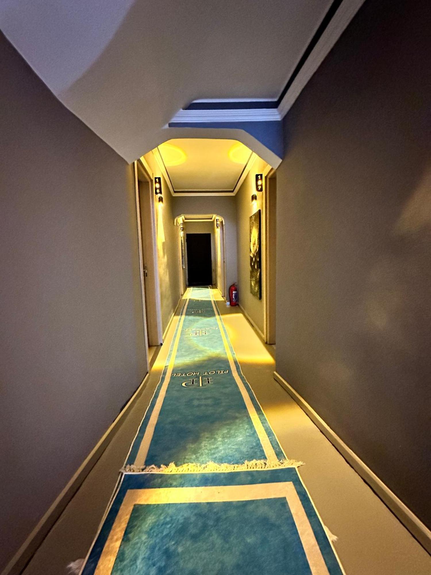 Pilot Hotel Arnavutkoy Buitenkant foto